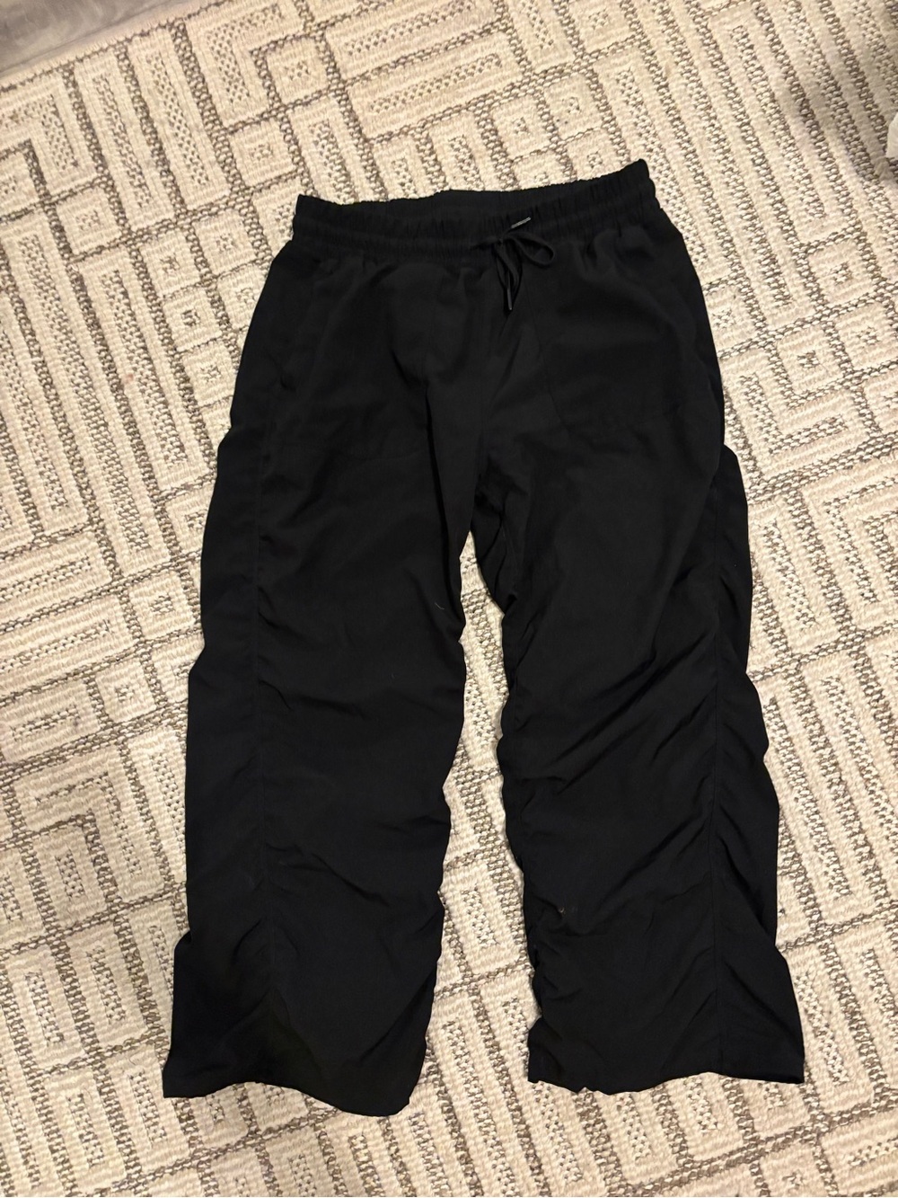 Women's Black Elastic-Waist Jogger Pants